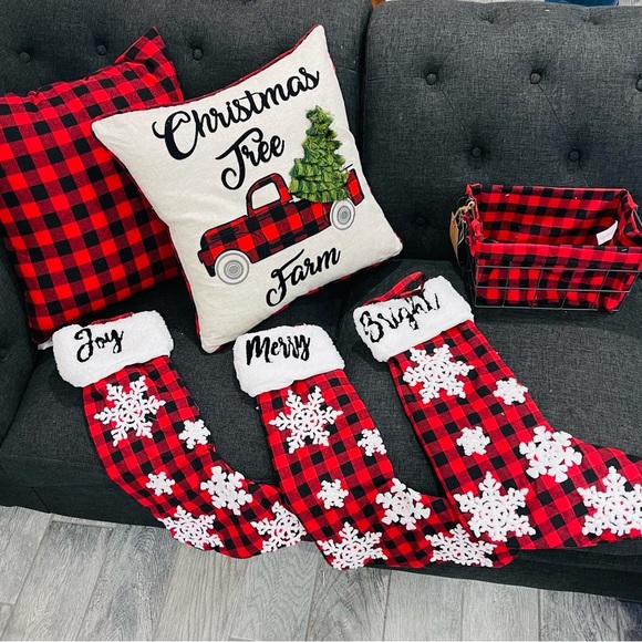 NEW Buffalo Plaid Red Black Christmas Decorations Bundle Set Stockings Basket - Picture 1 of 6